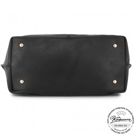 Женская кожаная сумка "Лира" (черный)
