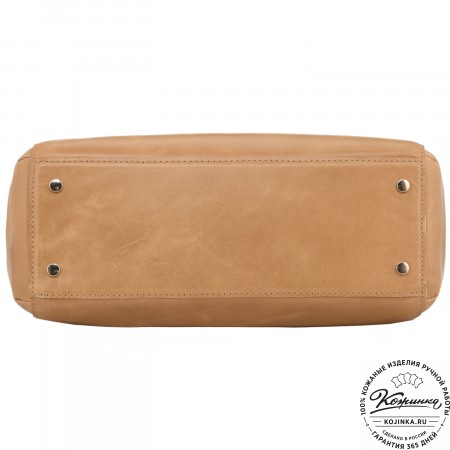 Женская кожаная сумка "Сильвия" (глянец бежевая)