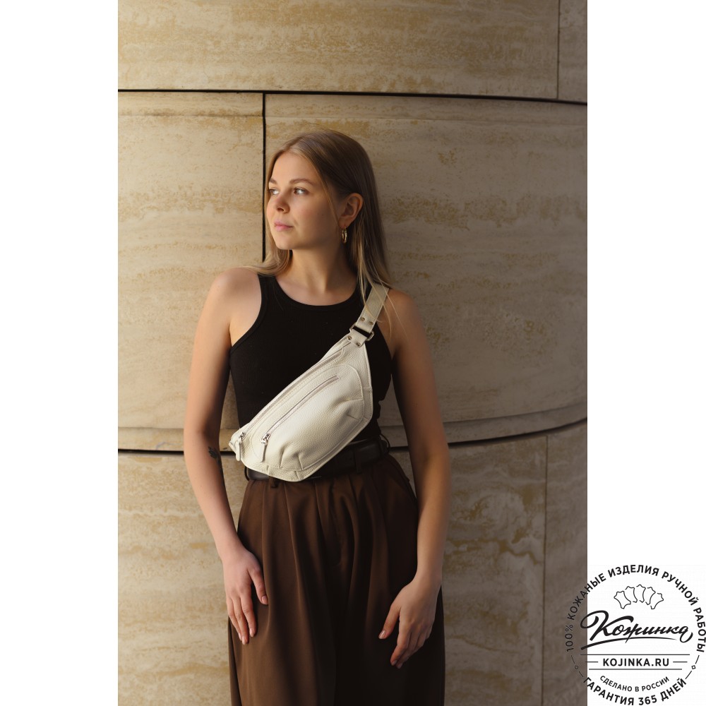  Кожаная сумка на пояс "Рики" (красная)