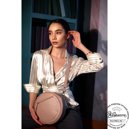 Женская кожаная сумка "Дарья" (пудра)