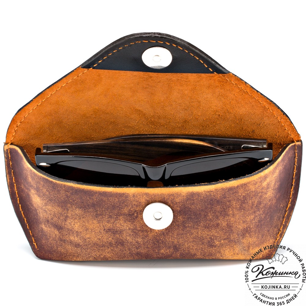 Кожаный футляр для очков из жёсткой кожи (эксклюзив) 