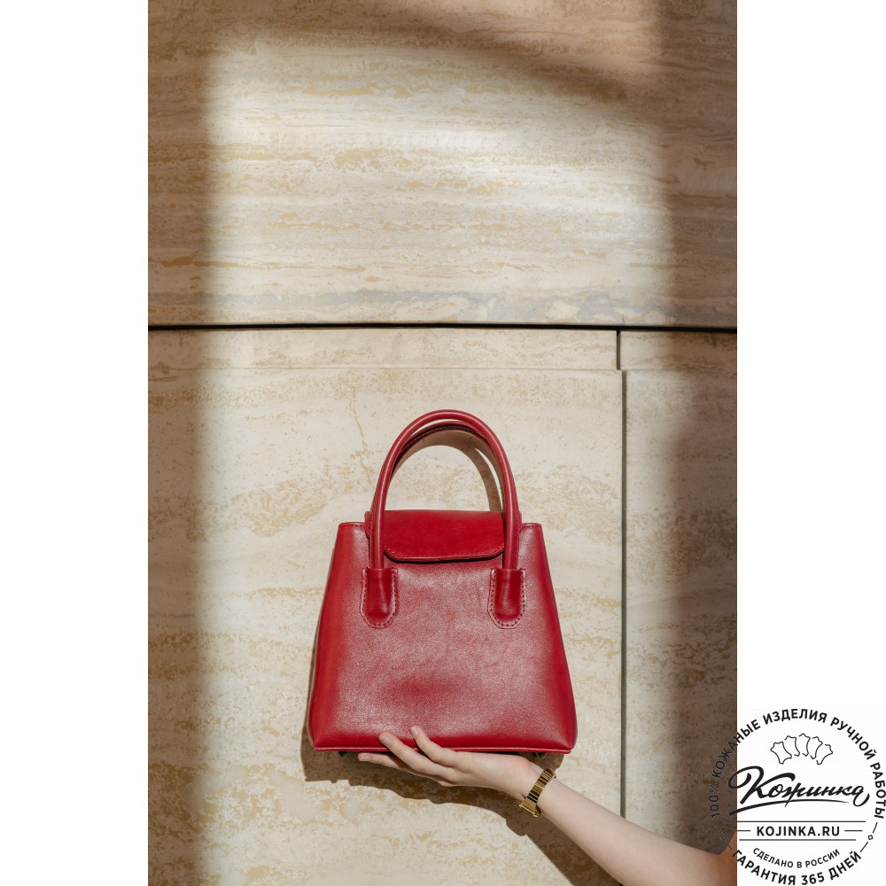 Женская кожаная сумка "Ванесса" (малина)